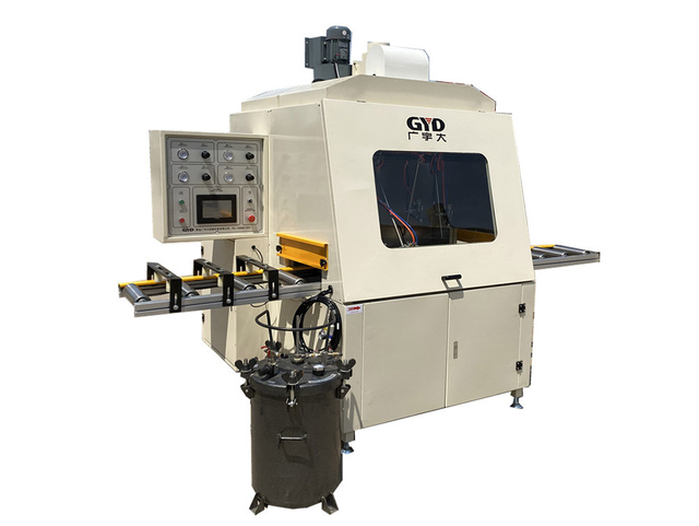 Machine de peinture de profil